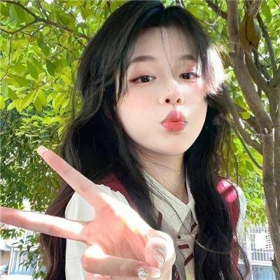 红色